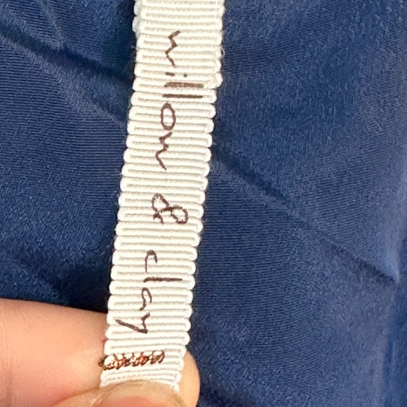 Willow & Clay Navy with Gold Metal Stars on Front Sleeveless Tank, size Large - Picture 3 of 9